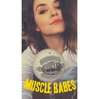 Muscle Babes show